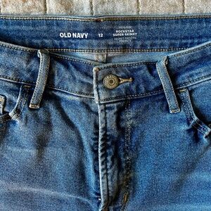 Old Navy High Rise Rockstar Super Skinny Jeans - Medium Wash - Women's Size 12